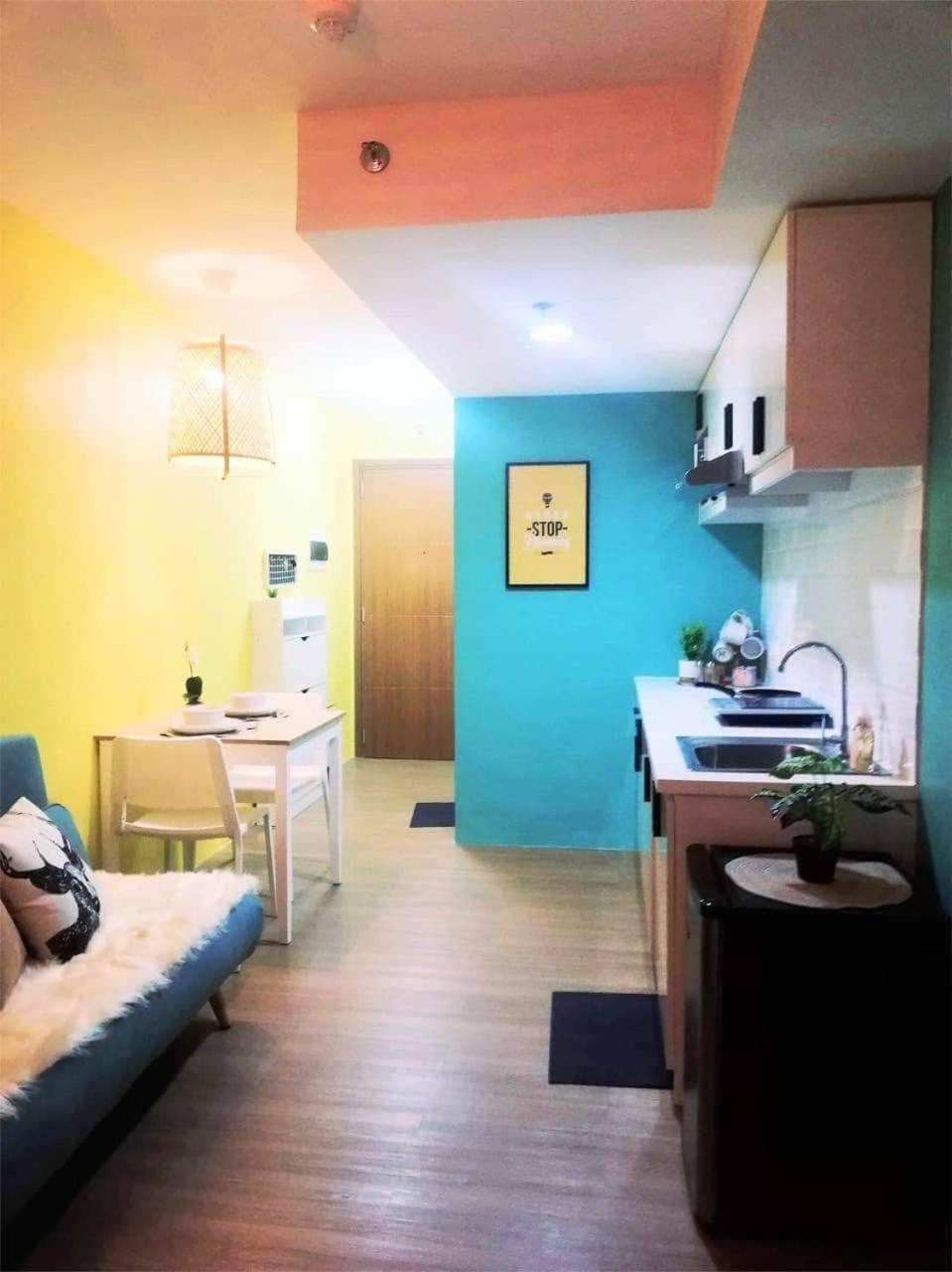 Summer10Th Pinesuites Scandi Minimalist Deluxe Tagaytay City Exterior photo